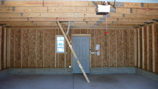 Attic Truss Garage | Ladder v/s Staircase