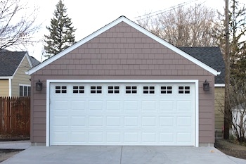 2_car_garage_with_James_Hardie_Shingle_and_lap_siding_copy-806610-edited.jpg