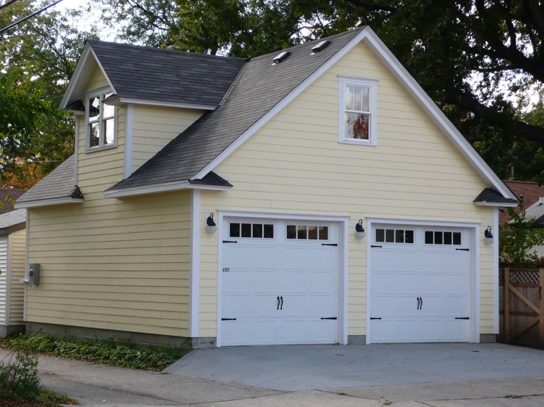 South Minneapolis Garage with Dormer LP SmartSide - 1