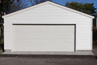 2-car detached garage in Minneapolis–St Paul by Western Construction